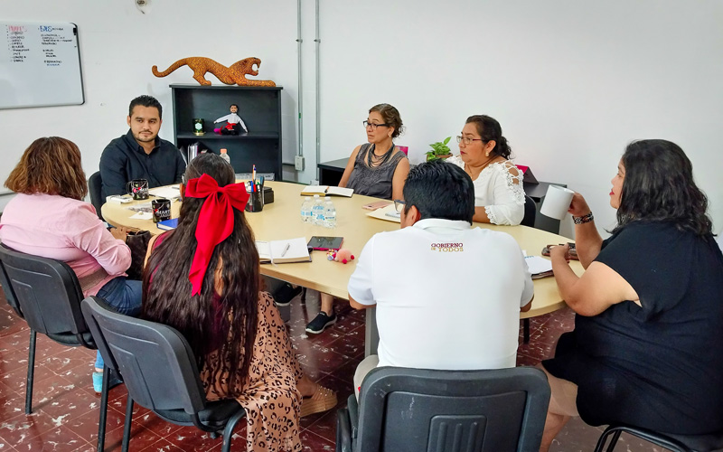 Autoridades del GEPEA fortalecen la estrategia de Escuelas de Liderazgo Adolescentes como parte de las acciones de prevención del embarazo en jóvenes.