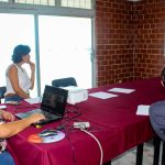 Jurado especializado delibera y selecciona las obras ganadoras del concurso infantil.