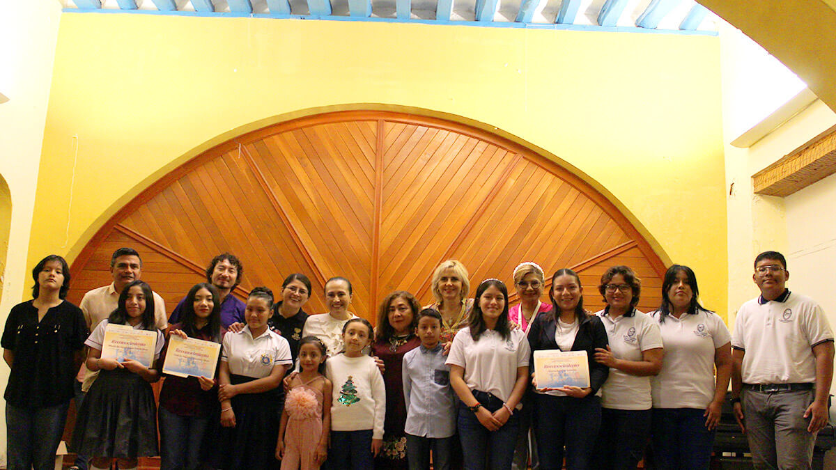 premiacion-15-ganadores-concurso-nacional-dibujo-pintura-2025 Ceremonia de premiación de los 15 ganadores de la fase estatal del Concurso Nacional de Dibujo y Pintura Infantil y Juvenil 2025.